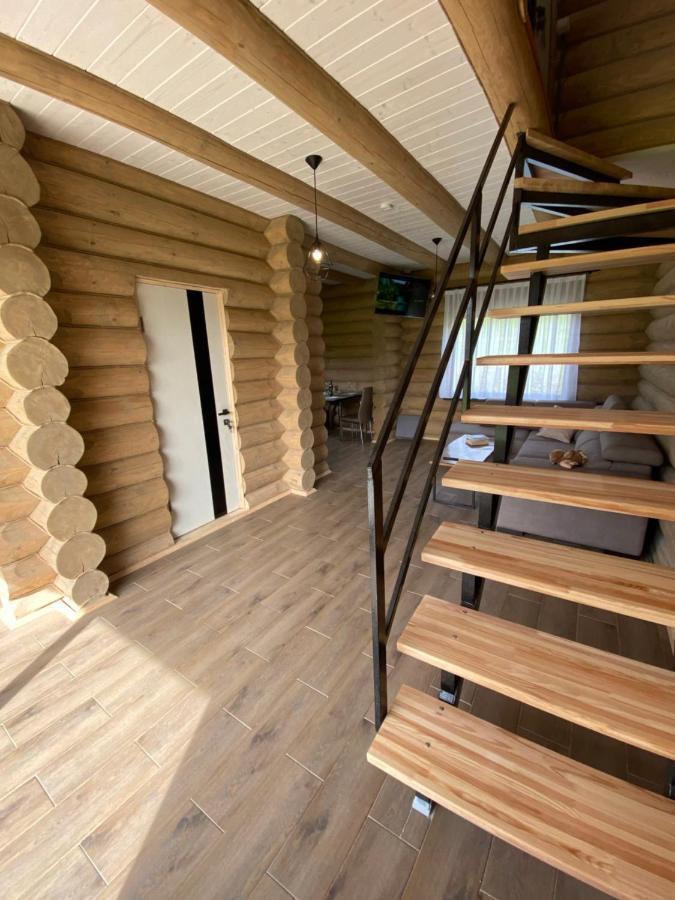 Чотири Сезони Hotel Izki Exterior photo
